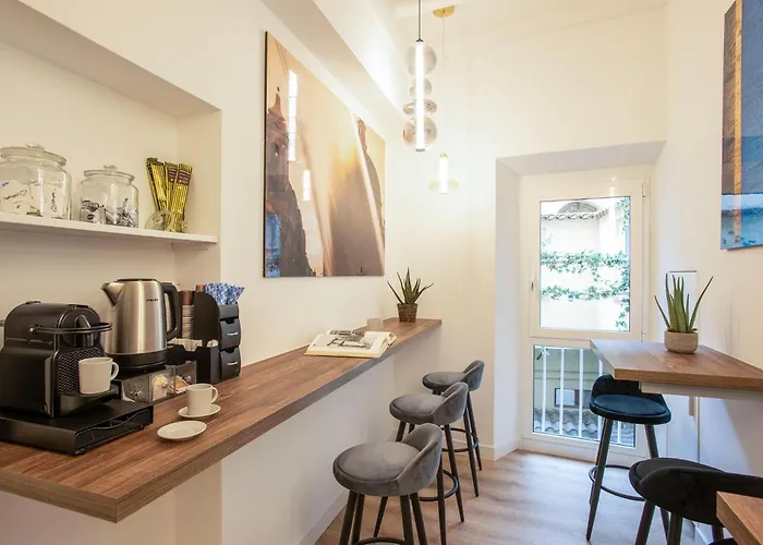 Pantheon 1 Отель типа 